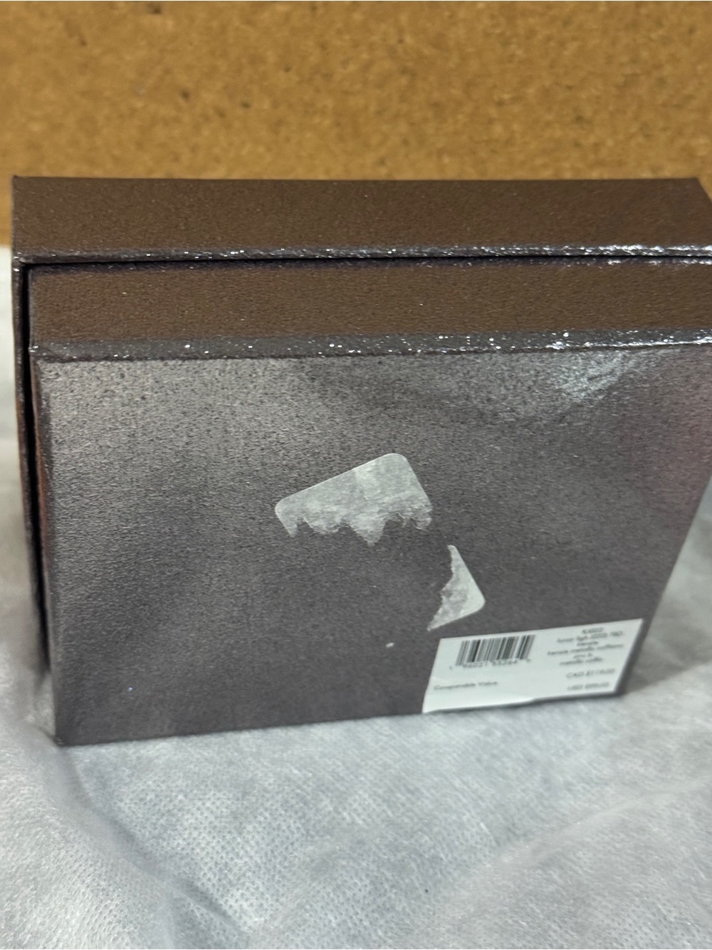 kate spade Silver Metallic Card Holder Wallet with gift box - Picture 9 of 9